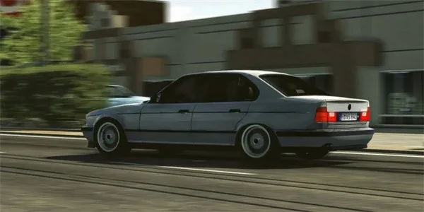 手动挡停车场特斯拉模组截图